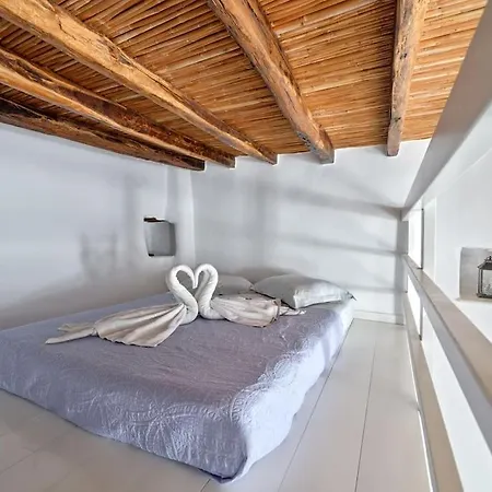 Lindo House Hébergement de vacances *